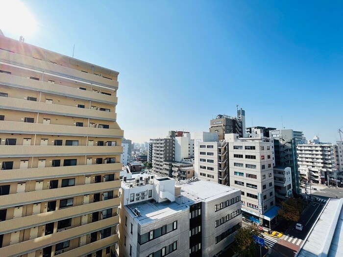 物件内観写真15　(室内からの展望)