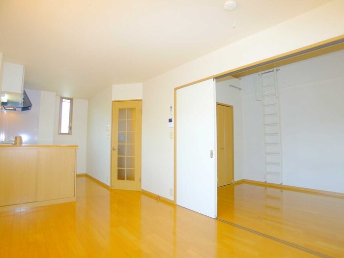 物件内観写真7　(居室)