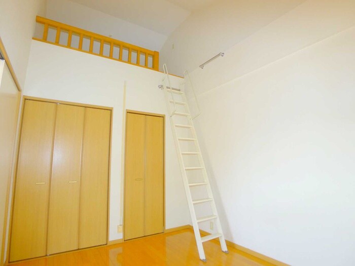 物件内観写真12　(居室)