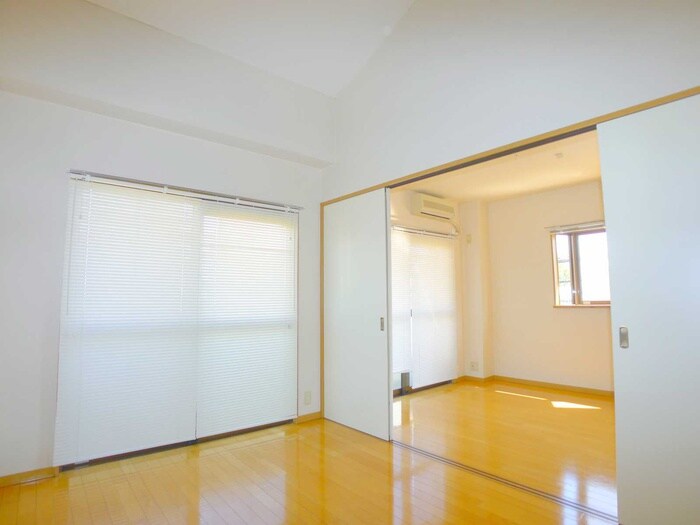 物件内観写真14　(居室)