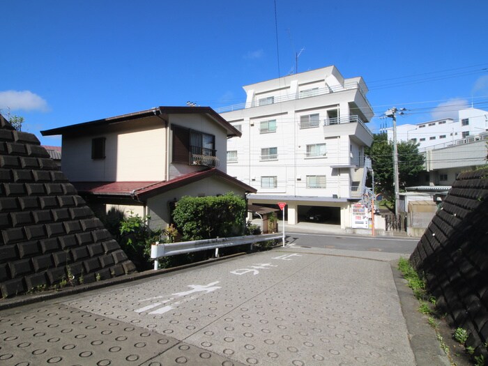 物件外観写真5　(周辺環境)