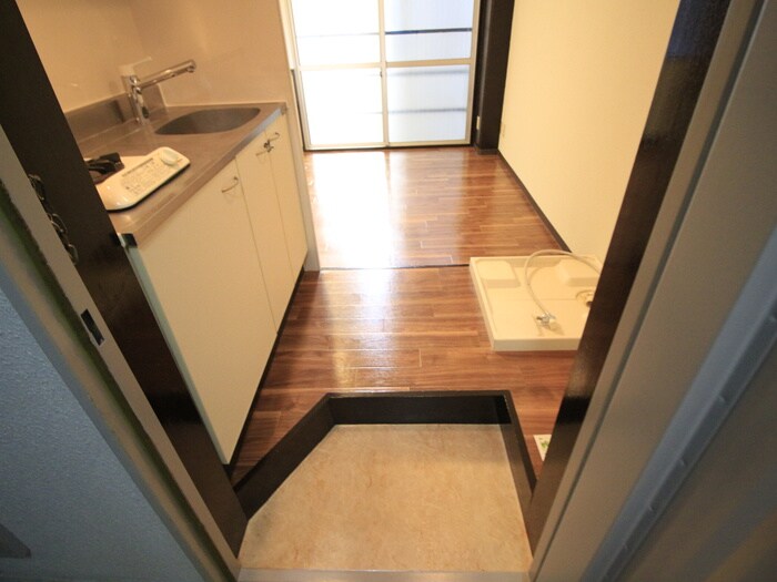 物件内観写真3　(居室)