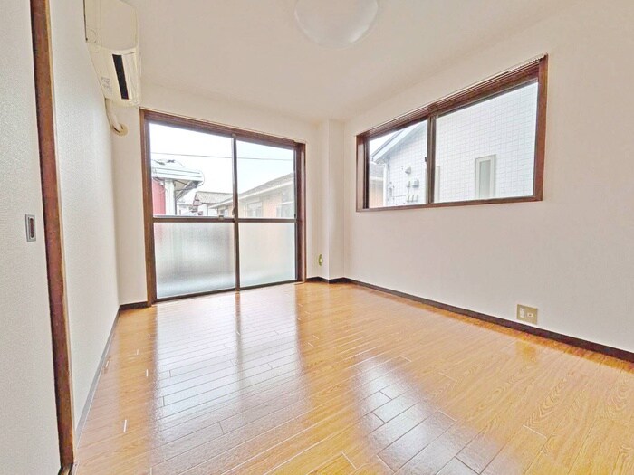 吉田ハイツの居室