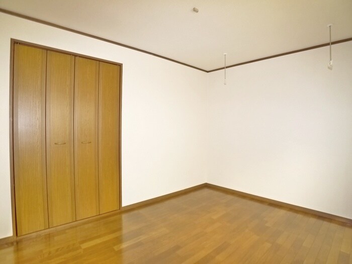 物件内観写真6　(居室)