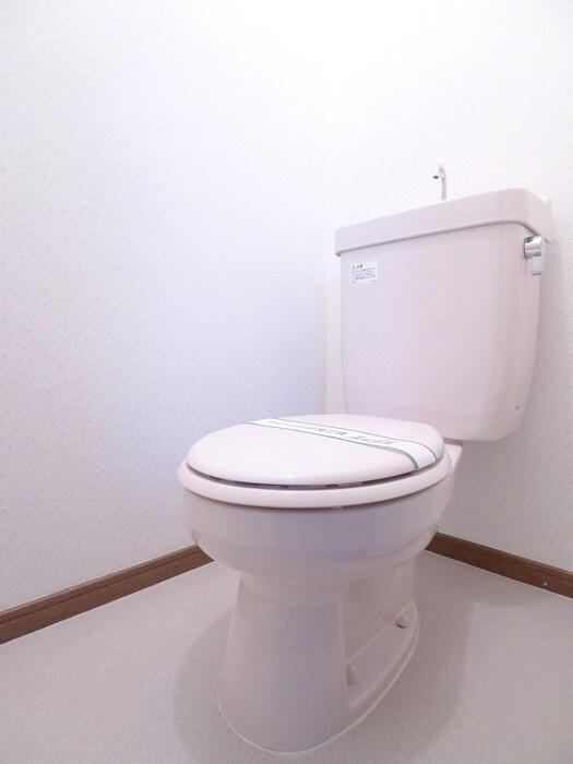 物件内観写真13　(トイレ)