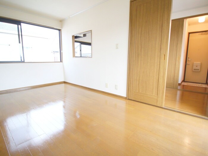 物件内観写真4　(内観写真)