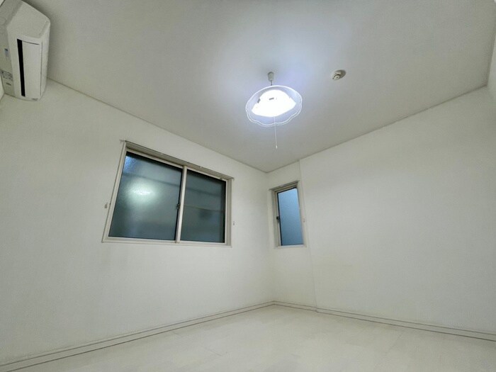 物件内観写真5　(居室)