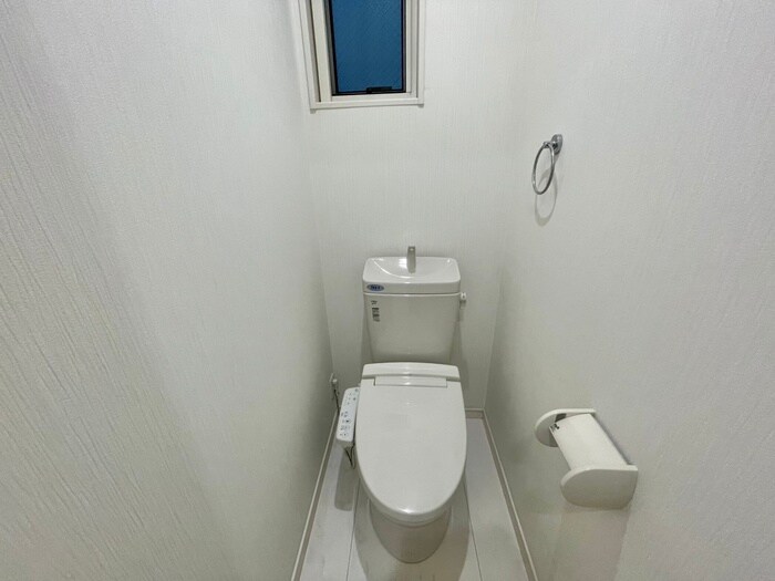 物件内観写真7　(トイレ)