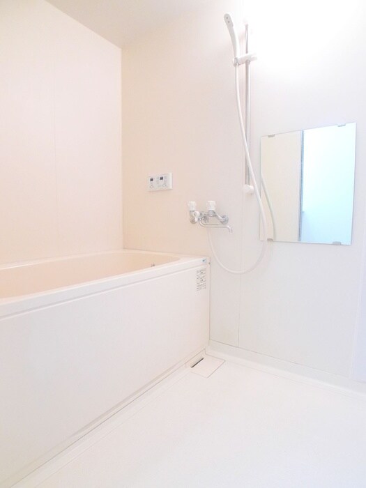 物件内観写真9　(バス／シャワールーム等)