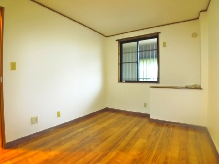 物件内観写真13　(居室)