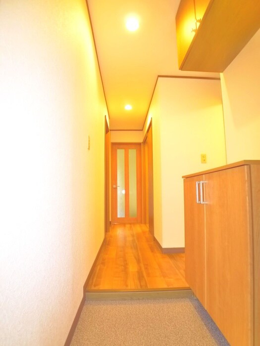 物件内観写真19　(廊下)