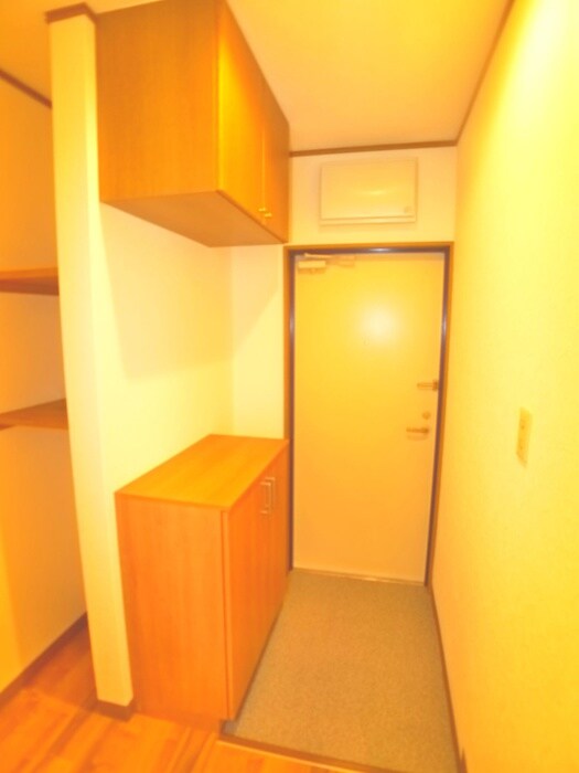 物件内観写真20　(玄関)