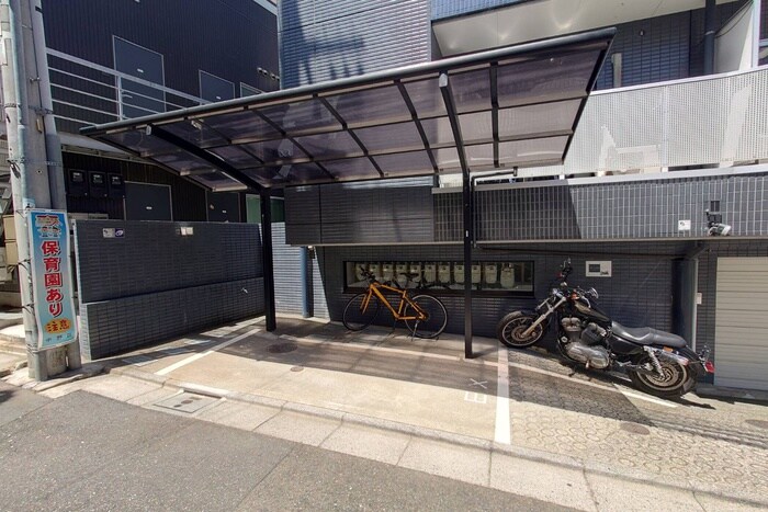 物件外観写真5　(駐輪場)