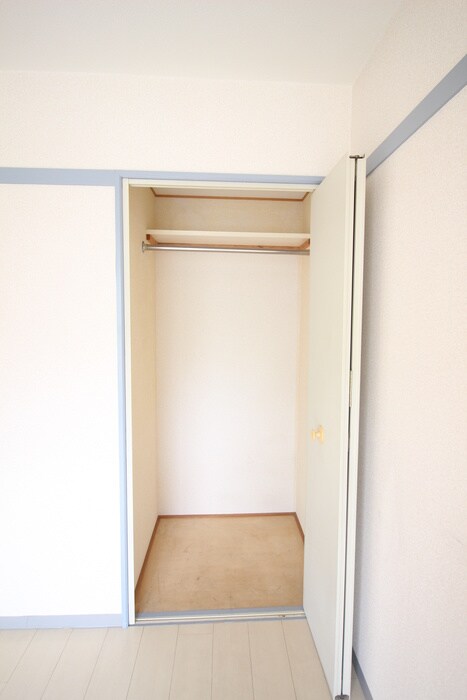 物件内観写真11　(収納)