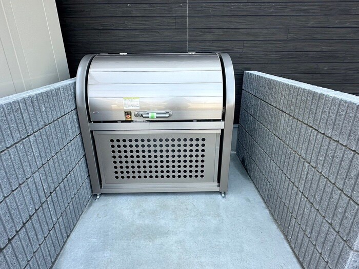 物件外観写真6　(建物設備)