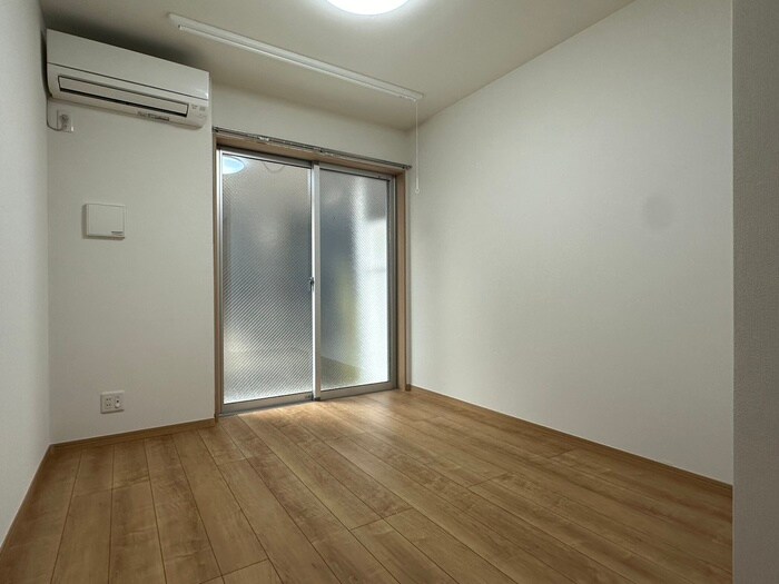 物件内観写真19　(居室)