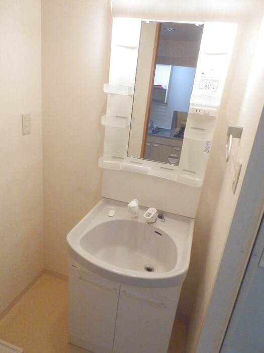 物件内観写真12　(洗面)