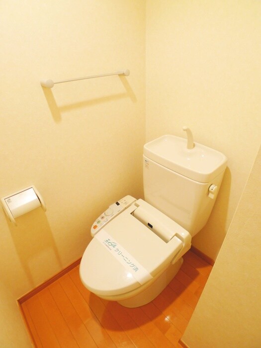 物件内観写真13　(トイレ)