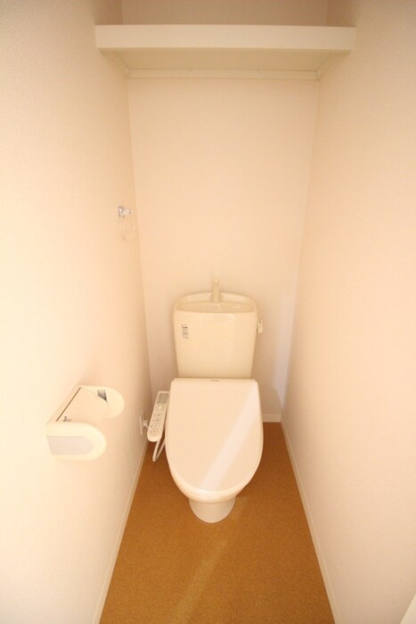 物件内観写真14　(トイレ)