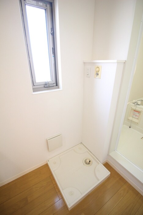 物件内観写真19　(洗濯機置場)