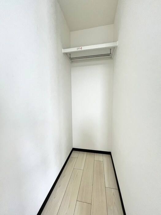 物件内観写真14　(収納)