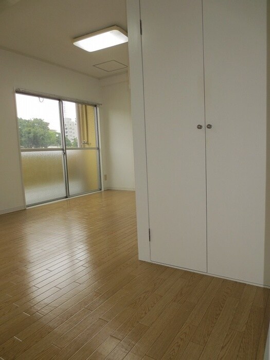 物件内観写真9　(収納)