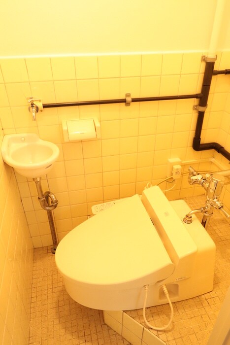 物件内観写真14　(トイレ)