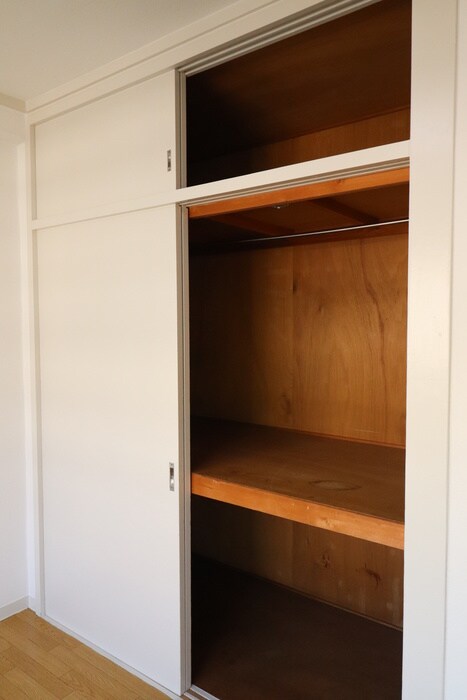 物件内観写真15　(収納)