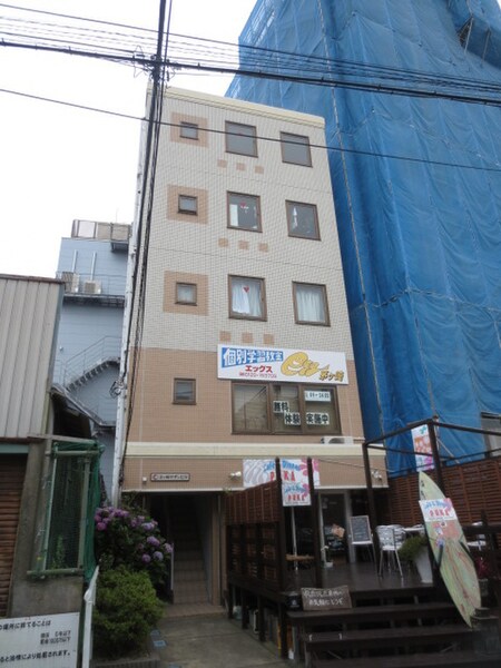 茅ヶ崎サザンビル外観写真
