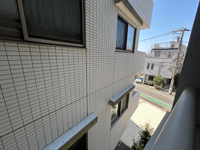 物件内観写真19　(室内からの展望)