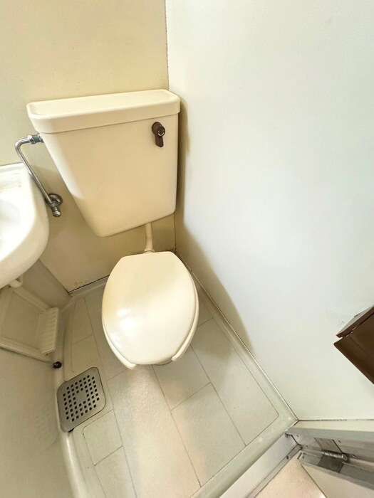 物件内観写真11　(トイレ)