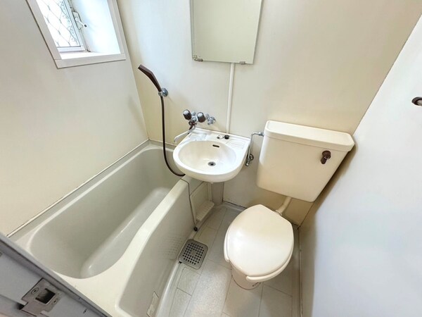 バス／シャワールーム等