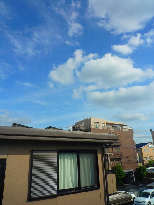 物件内観写真14　(室内からの展望)