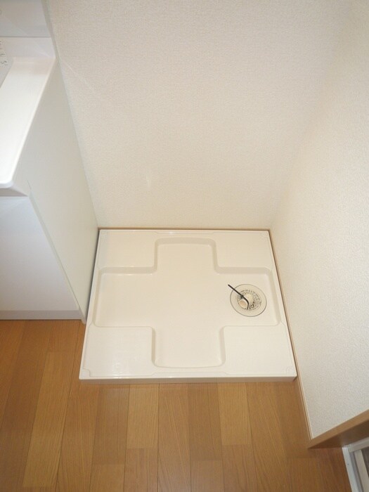 物件内観写真21　(洗濯機置場)