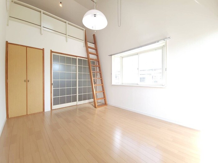 物件内観写真15　(居室)