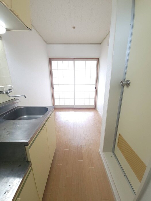 物件内観写真22　(廊下)