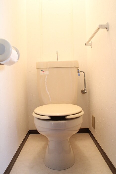 物件内観写真12　(トイレ)