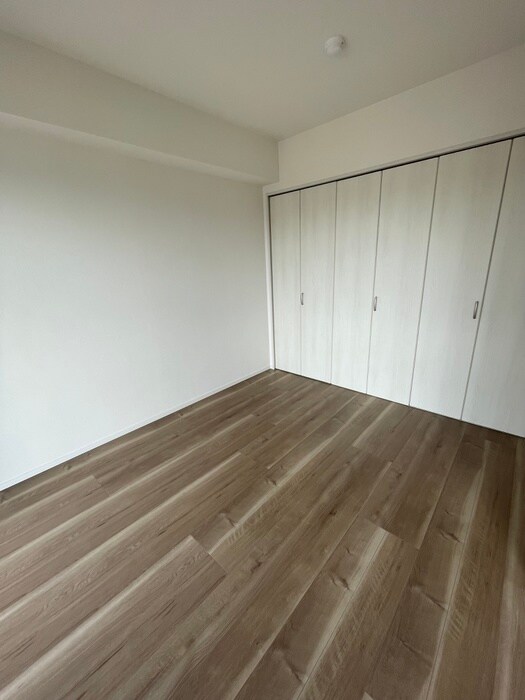 物件内観写真4　(居室)