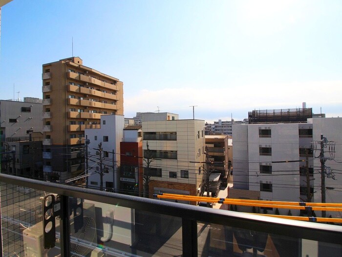 物件内観写真22　(室内からの展望)