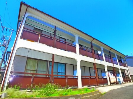 ハイツ芳兵衛外観写真