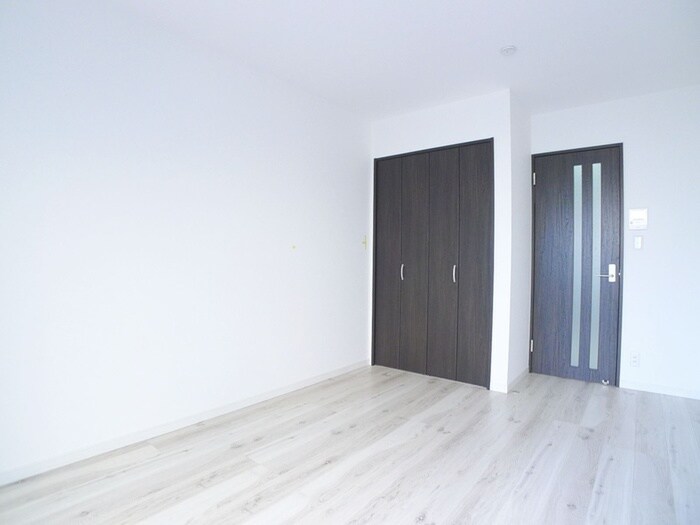 物件内観写真10　(居室)