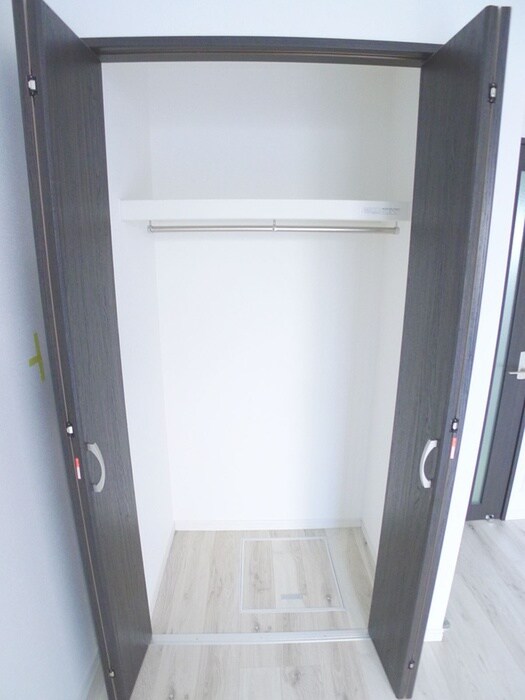 物件内観写真11　(収納)