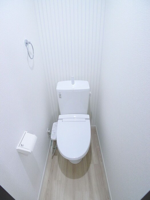 物件内観写真15　(トイレ)