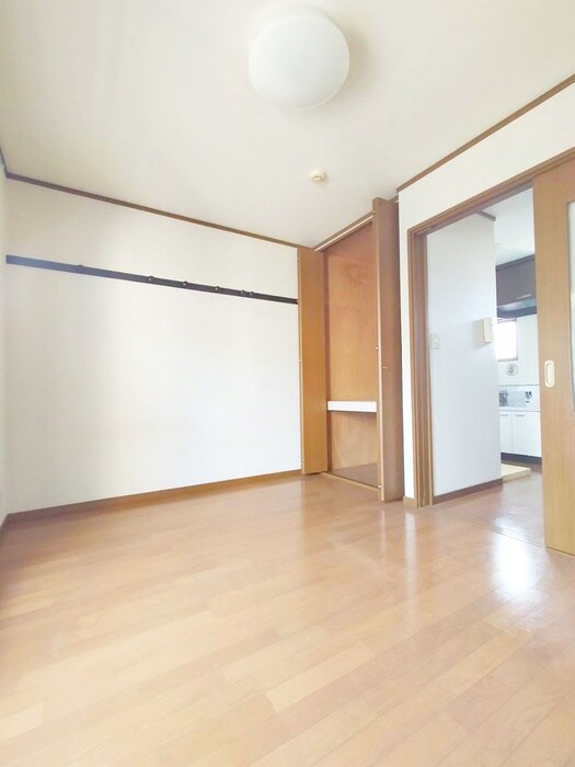 物件内観写真7　(居室)