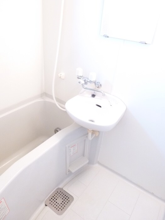 物件内観写真11　(バス／シャワールーム等)