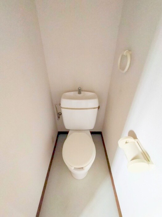 物件内観写真14　(トイレ)