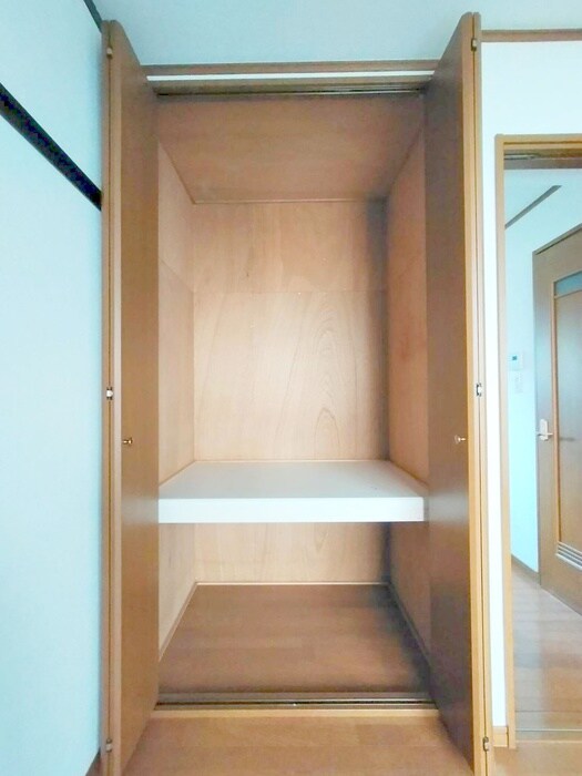 物件内観写真15　(収納)