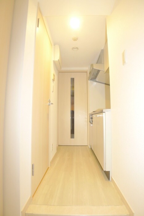 物件内観写真18　(廊下)
