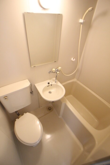 物件内観写真8　(バス／シャワールーム等)