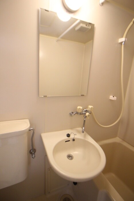 物件内観写真10　(洗面)